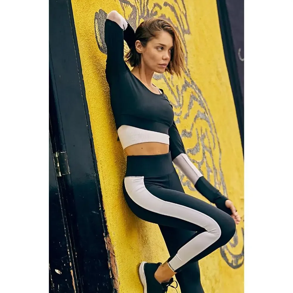 NEW!‎ Free People Women Kilogear Cut Power Weighted Crop Black M